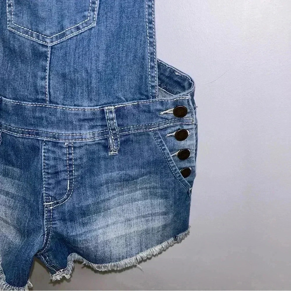 Ymi  Shortalls - Picture 4 of 6